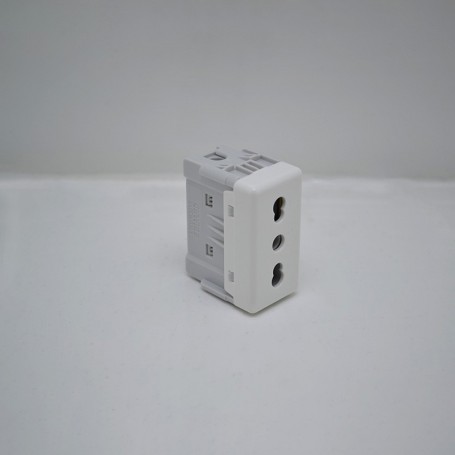 Socket 2P+T 16A Bivalente - GEWISS