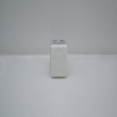 Desviador unipolar 16A Blanco - GEWISS