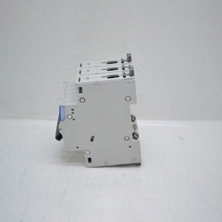 interruttore magnetotermico