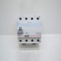Disyuntor de Corriente Residual 4P - Tipo AC - Idn: 30Ma - 4 Módulos