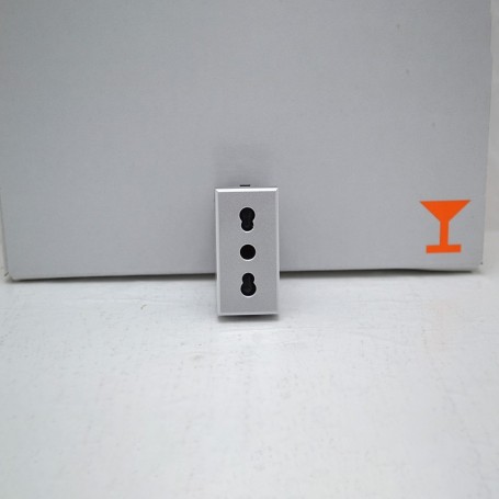 Bivalent socket 1016A - Axolute Bticino