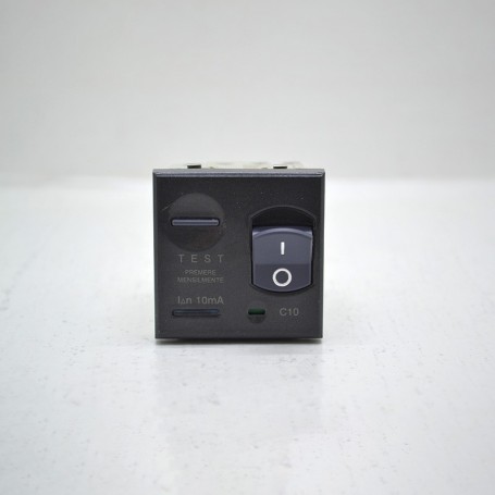 Interruttore Differenziale 2P 10A - Axolute Bticino