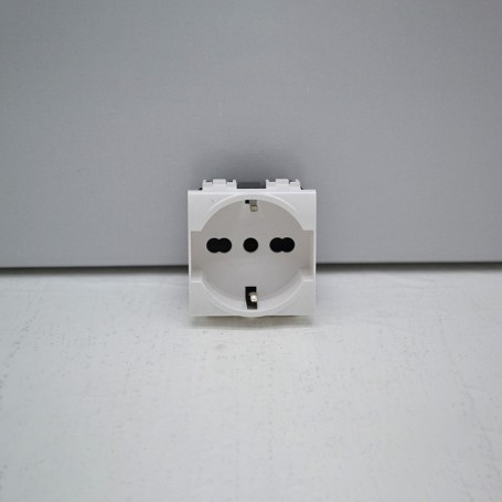 Socket Schuko 2PT P30 - Bticino ligero