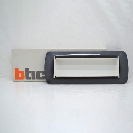 Placca 7 Posti Acciaio-Scuro - Living Int Bticino