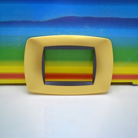 plate 3 places yellow pearl series way master